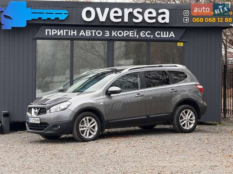 Внедорожник / Кроссовер Nissan Qashqai+2 2011 в Хмельницком