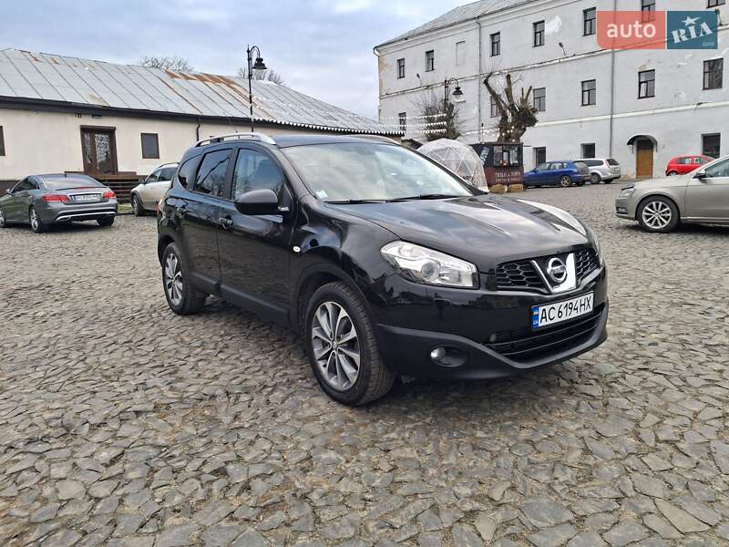 Внедорожник / Кроссовер Nissan Qashqai+2 2012 в Луцке