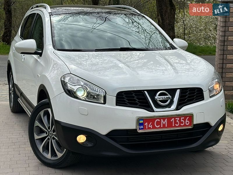 Внедорожник / Кроссовер Nissan Qashqai+2 2012 в Косове