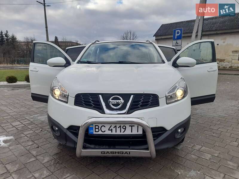 Внедорожник / Кроссовер Nissan Qashqai 2010 в Бориславе