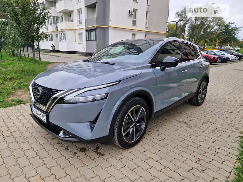Позашляховик / Кросовер Nissan Qashqai 2023 в Ужгороді