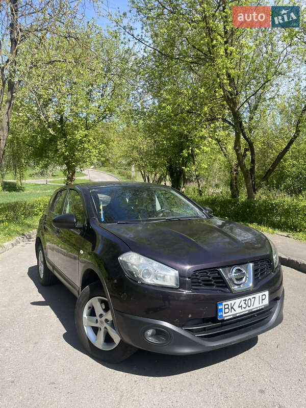 Внедорожник / Кроссовер Nissan Qashqai 2011 в Ровно