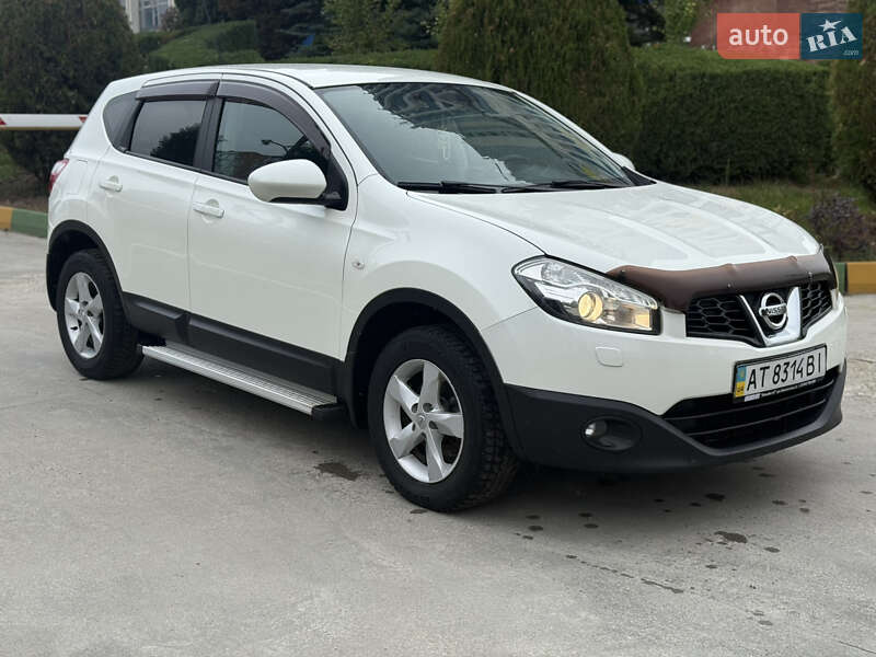 Внедорожник / Кроссовер Nissan Qashqai 2013 в Ивано-Франковске Внедорожник / Кроссовер Nissan Qashqai 2013 в Ивано-Франковске