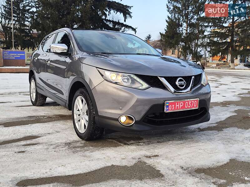 Внедорожник / Кроссовер Nissan Qashqai 2014 в Новоархангельске