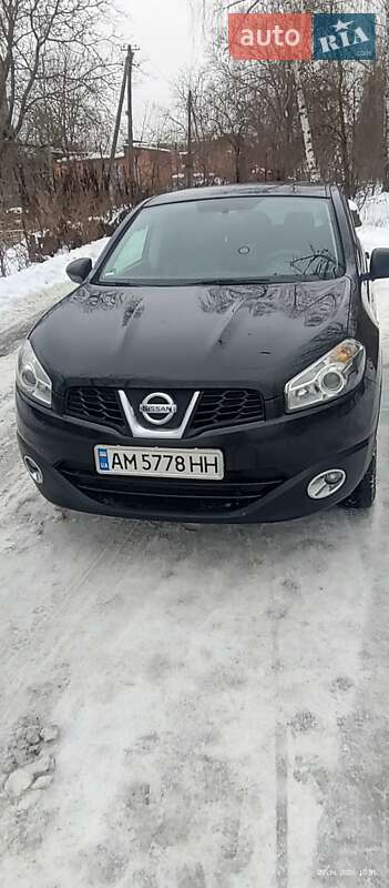 Внедорожник / Кроссовер Nissan Qashqai 2010 в Звягеле Внедорожник / Кроссовер Nissan Qashqai 2010 в Звягеле