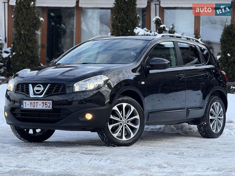 Внедорожник / Кроссовер Nissan Qashqai 2012 в Стрые