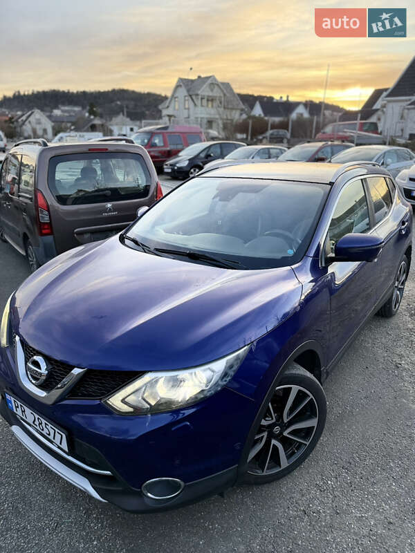 Внедорожник / Кроссовер Nissan Qashqai 2014 в Сумах Внедорожник / Кроссовер Nissan Qashqai 2014 в Сумах