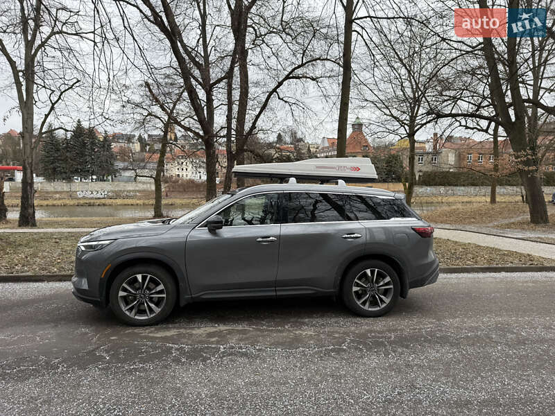Внедорожник / Кроссовер Infiniti QX60 2022 в Устилуге