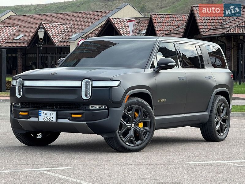 Универсал Rivian R1S 2023 в Киеве