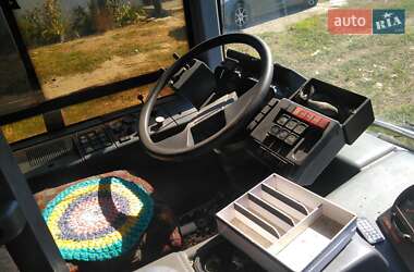 Пригородный автобус Renault R312 1996 в Виннице