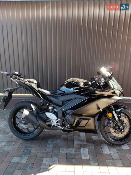 Спортбайк Yamaha R3 2023 в Белогородке Спортбайк Yamaha R3 2023 в Белогородке