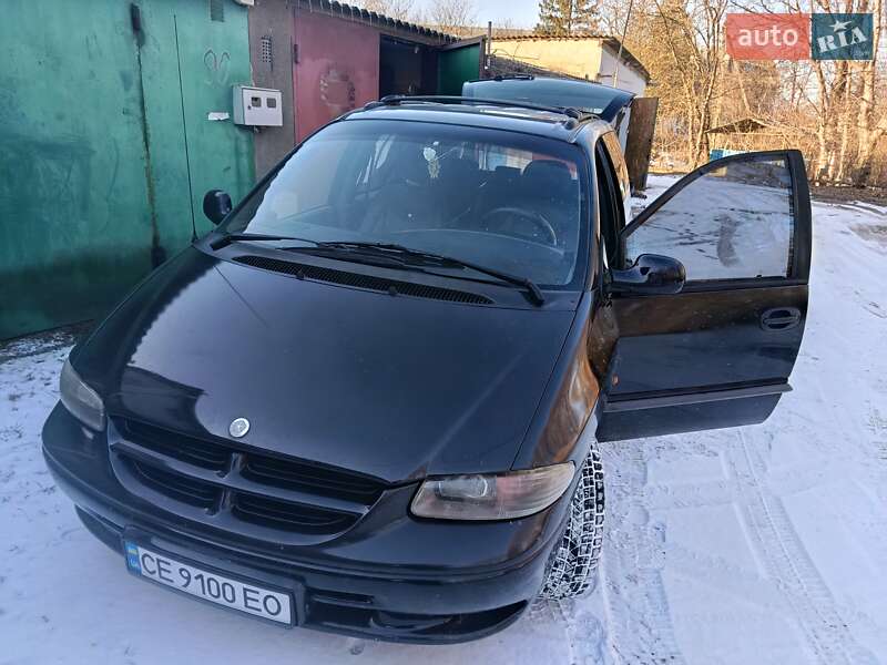 Минивэн Dodge Ram Van 2000 в Черновцах