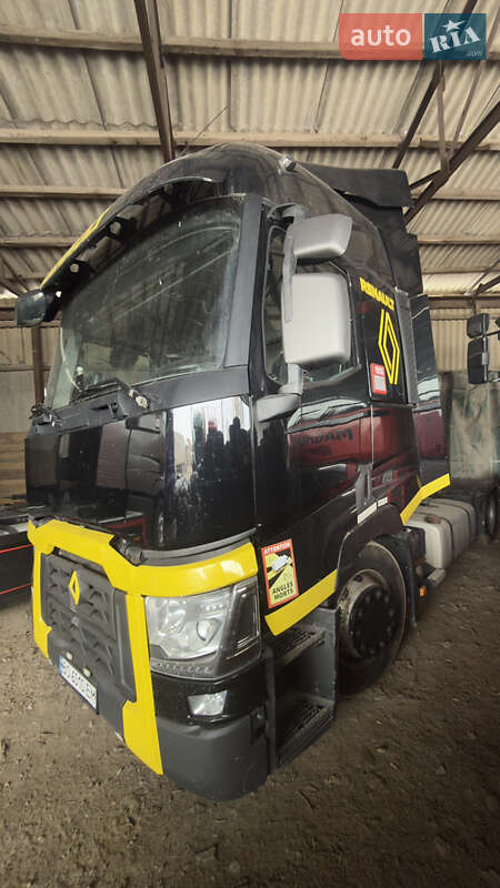Тягач Renault Range T/T-Series  2015 в Тернополе