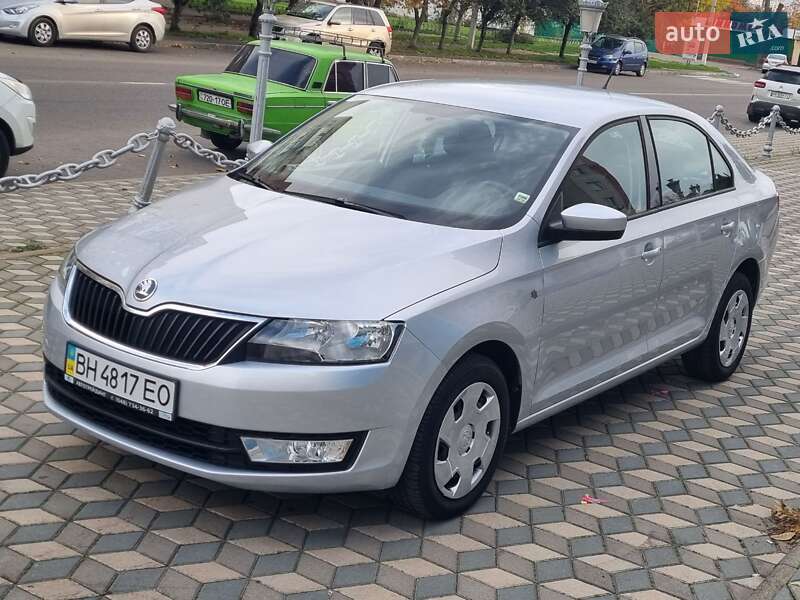 Лифтбек Skoda Rapid 2013 в Одессе Лифтбек Skoda Rapid 2013 в Одессе