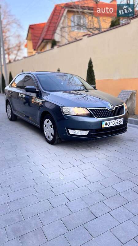 Ліфтбек Skoda Rapid 2014 в Іршаві Ліфтбек Skoda Rapid 2014 в Іршаві