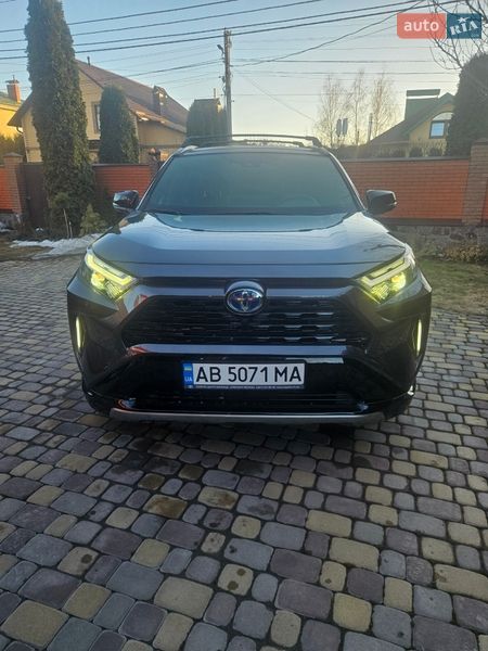 Внедорожник / Кроссовер Toyota RAV4 2024 в Виннице