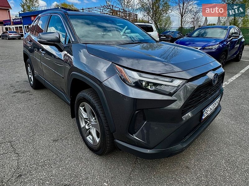 Позашляховик / Кросовер Toyota RAV4 2022 в Києві