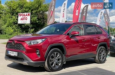 Внедорожник / Кроссовер Toyota RAV4 2022 в Бердичеве
