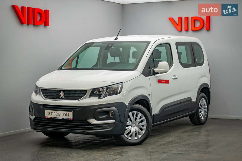 Минивэн Peugeot Rifter 2020 в Киеве Минивэн Peugeot Rifter 2020 в Киеве