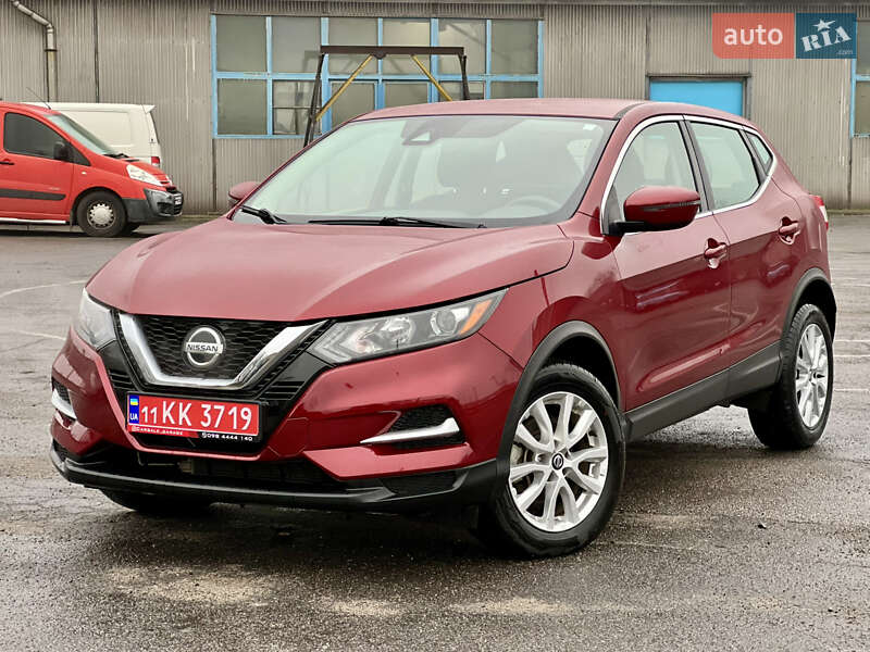 Внедорожник / Кроссовер Nissan Rogue Sport 2020 в Горишних Плавнях