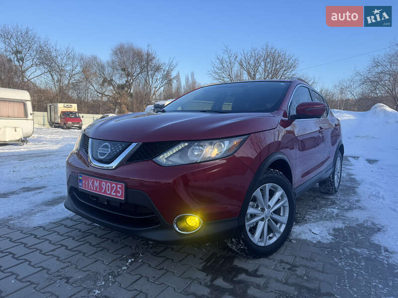 Внедорожник / Кроссовер Nissan Rogue Sport 2018 в Ровно Внедорожник / Кроссовер Nissan Rogue Sport 2018 в Ровно