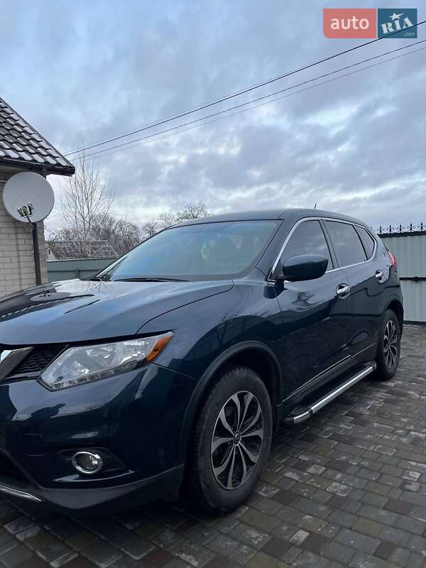 Внедорожник / Кроссовер Nissan Rogue 2016 в Днепре Внедорожник / Кроссовер Nissan Rogue 2016 в Днепре