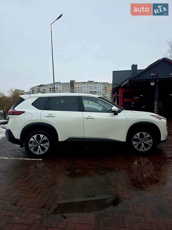 Позашляховик / Кросовер Nissan Rogue 2022 в Рівному Позашляховик / Кросовер Nissan Rogue 2022 в Рівному