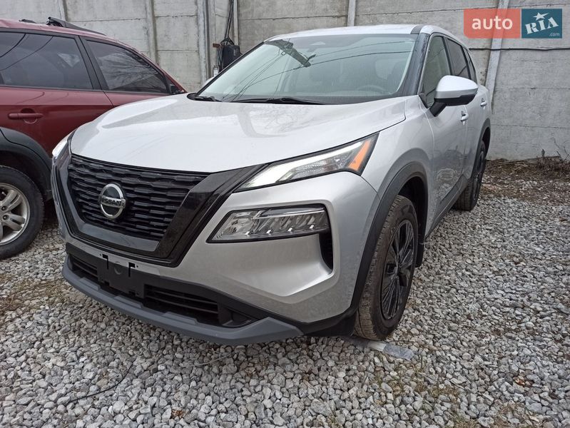 Внедорожник / Кроссовер Nissan Rogue 2021 в Днепре