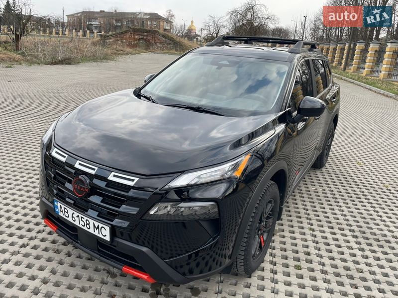 Внедорожник / Кроссовер Nissan Rogue 2024 в Тульчине