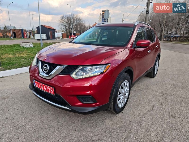 Внедорожник / Кроссовер Nissan Rogue 2016 в Сумах