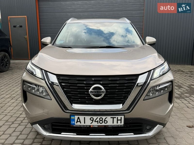 Внедорожник / Кроссовер Nissan Rogue 2021 в Киеве