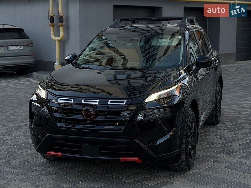 Внедорожник / Кроссовер Nissan Rogue 2025 в Ивано-Франковске
