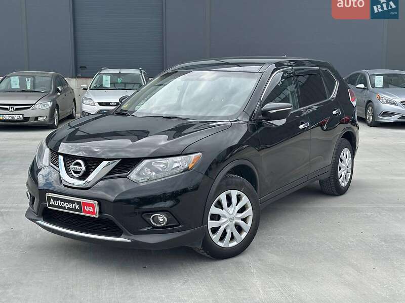 Внедорожник / Кроссовер Nissan Rogue 2015 в Львове
