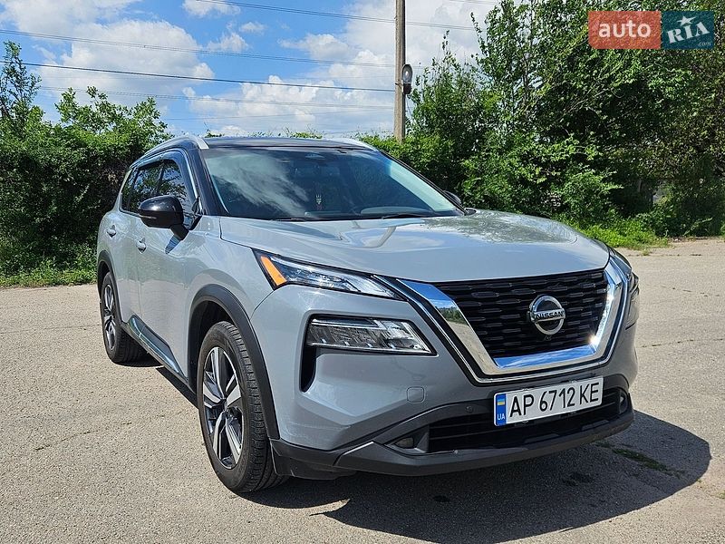 Внедорожник / Кроссовер Nissan Rogue 2020 в Запорожье