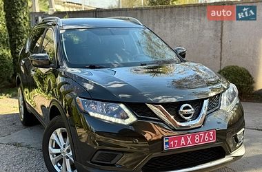 Позашляховик / Кросовер Nissan Rogue 2016 в Лубнах