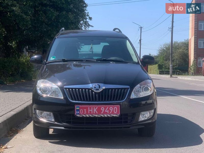 Микровэн Skoda Roomster 2013 в Рава-Русской Микровэн Skoda Roomster 2013 в Рава-Русской