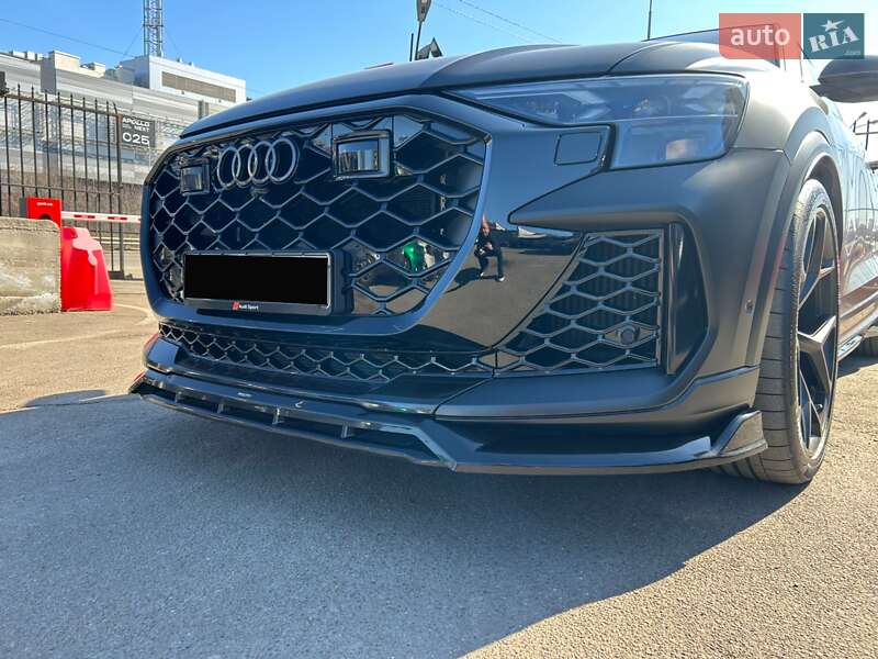 Позашляховик / Кросовер Audi RS Q8 2025 в Києві