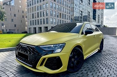 Седан Audi RS3 2022 в Днепре Седан Audi RS3 2022 в Днепре