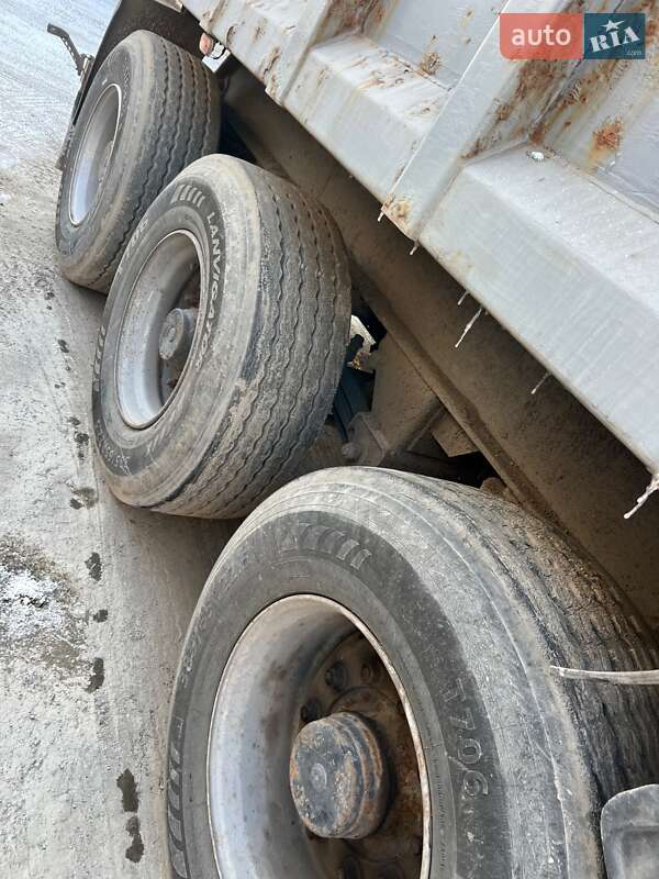 Самосвал полуприцеп Schmitz S-01 1998 в Ровно