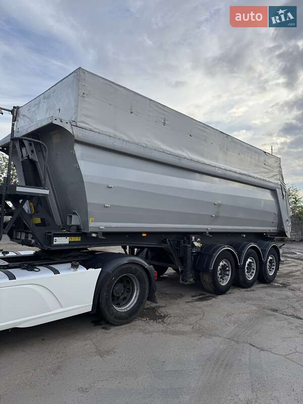 Самосвал полуприцеп STAS S 300CX 2012 в Одессе