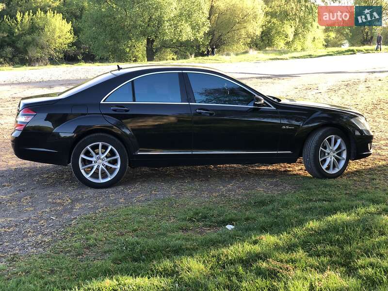 Седан Mercedes-Benz S-Class 2008 в Ямполі
