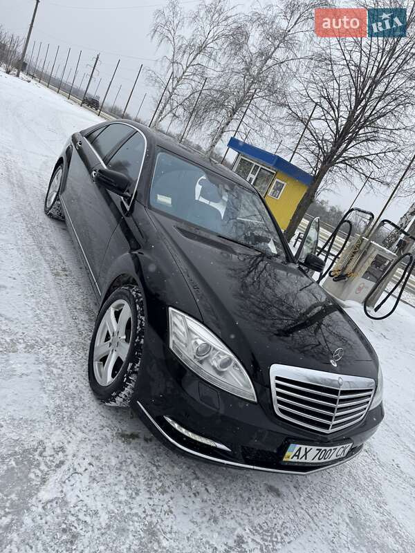 Седан Mercedes-Benz S-Class 2010 в Харькове Седан Mercedes-Benz S-Class 2010 в Харькове