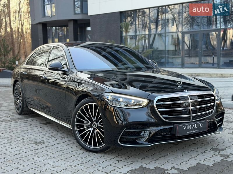 Седан Mercedes-Benz S-Class 2023 в Тернополе