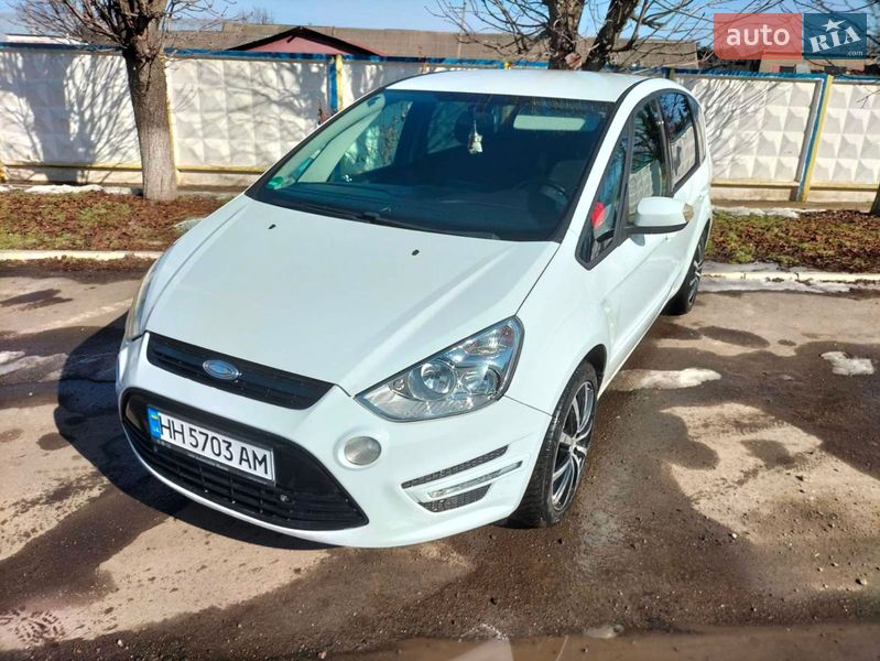 Минивэн Ford S-Max 2010 в Подольске