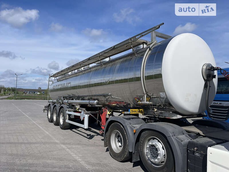 Цистерна полуприцеп Maisonneuv S338FG 2005 в Ровно Цистерна полуприцеп Maisonneuv S338FG 2005 в Ровно