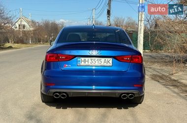 Седан Audi S3 2015 в Одесі