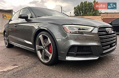 Седан Audi S3 2019 в Львові