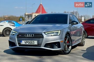 Седан Audi S4 2019 в Вінниці