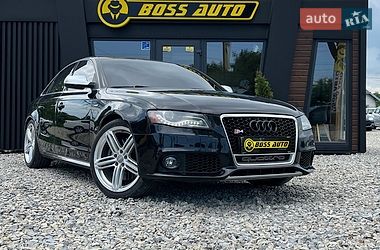 Седан Audi S4 2011 в Коломиї