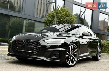 Купе Audi S5 2022 в Львові